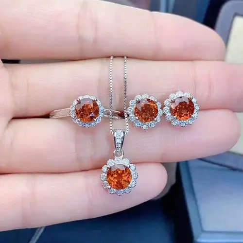 Garnet Manufacturers | OEM Jewelry Factory - Image 13